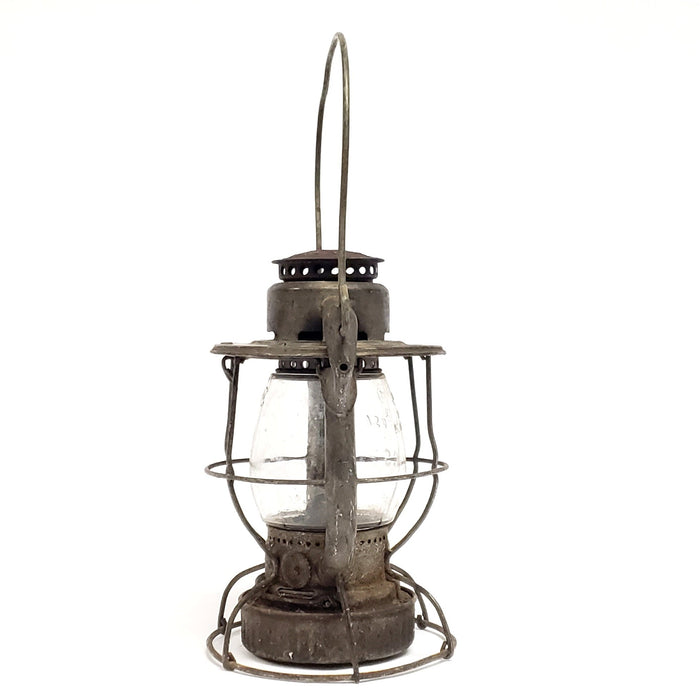 1940's Dietz "Vesta" Railroad Kerosene Lantern