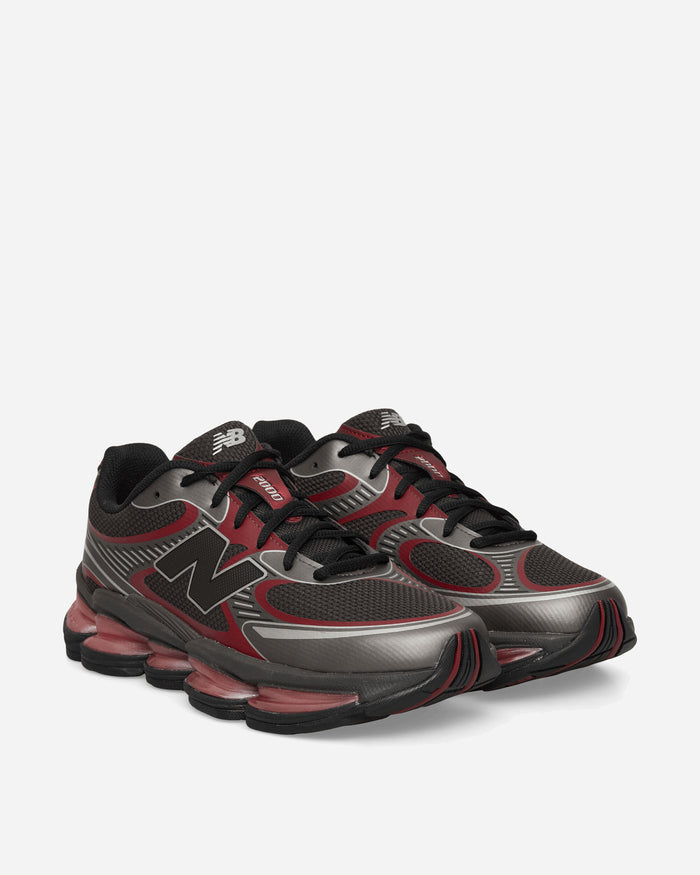 New Balance U20001VD Black Cement/Podium Red Sneakers Low U20001VD