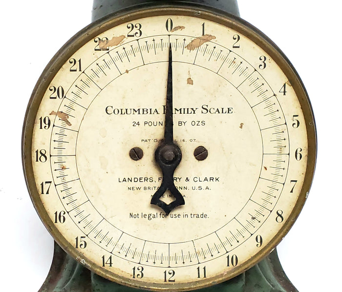 Antique Green Columbia Family Kitchen Scale Lander Frary & Clark Pat. 1907