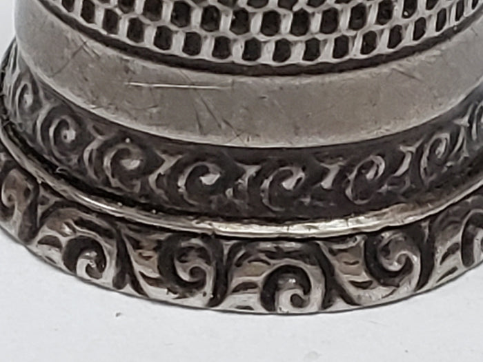 Antique "Sterling Silver" Victorian Era Thimble Waite-Thresher Early Star Mark~ 1885 -1906