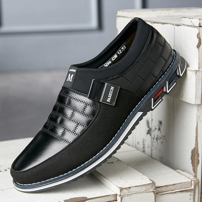 Black / 38