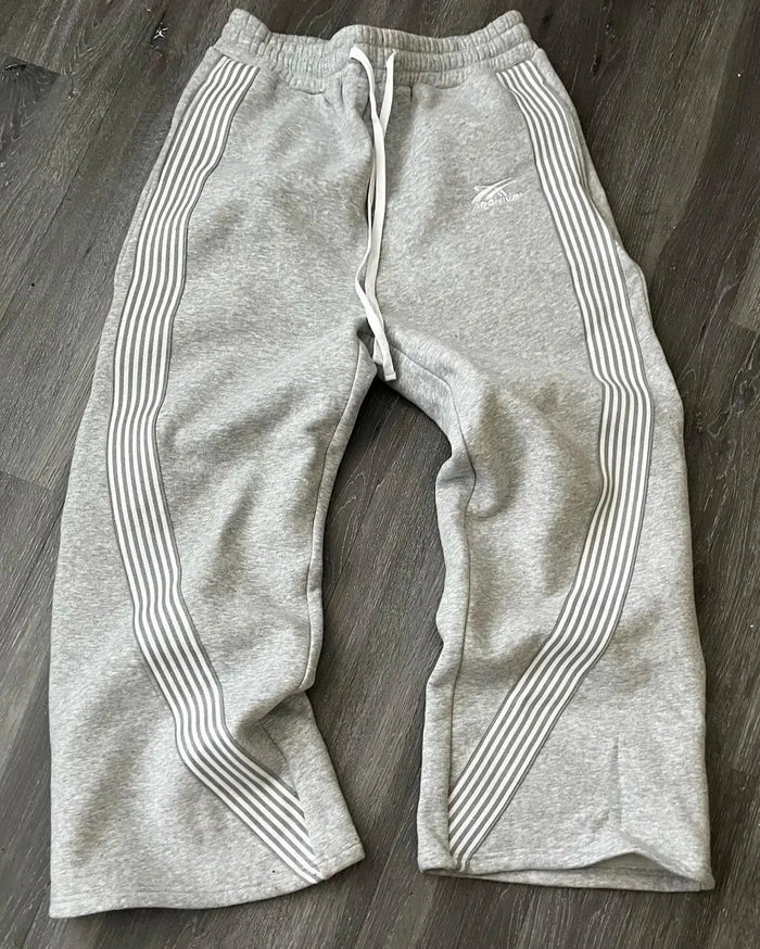 Breathable men's joggers – retro stripe design, loose fit, for sports and leisure 0