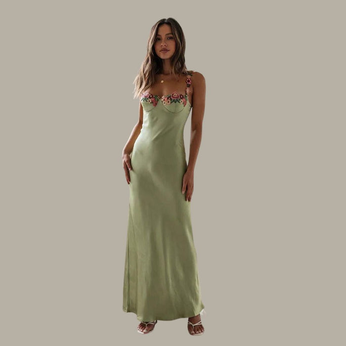 Elegant Embroidered Wedding Guest Dress with Boat Neckline and Flattering Silhouette for Formal Events-1