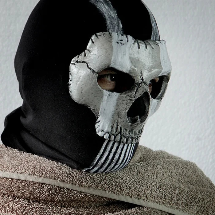 Ghost Mask Cosplay Halloween 2025