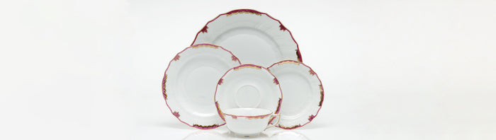 Herend Princess Victoria Dinner Plate - Pink