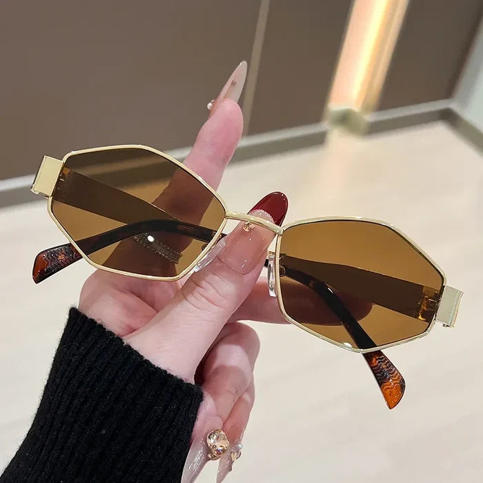 Leichte Damen Sonnenbrille – polygonales Design, metallischer Rahmen, für den Alltag 3