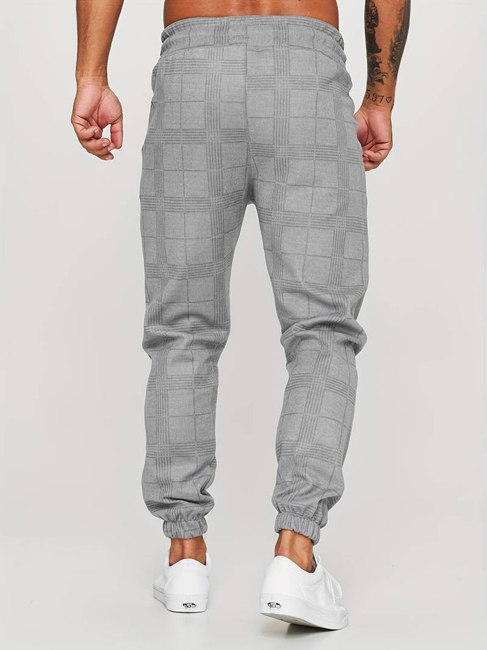 Luxurious men's joggers – sleek design, breathable fabric, for casual or work 3