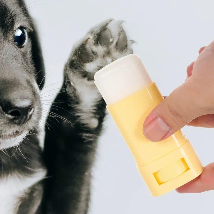 Pet Paw Balm for Dogs & Cats - 15g Moisturizer for Cracked Paws & Nose, Winter Care Cream