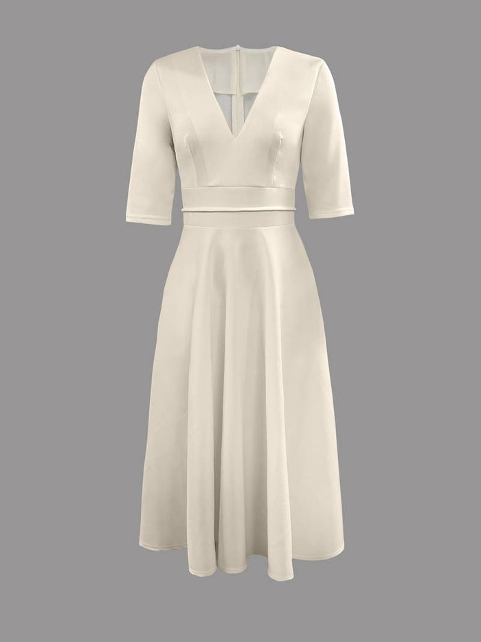 Plus Size Women's Summer Dress in Soft Cotton Blend, Elegant and Comfortable for Any Occasion-4