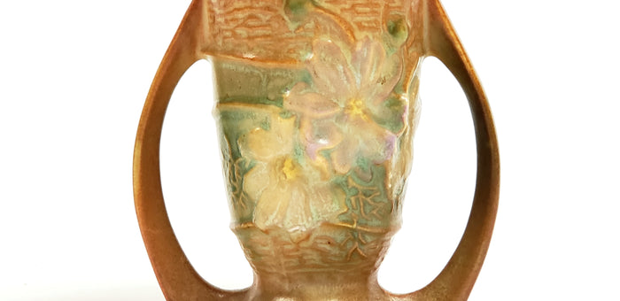 Roseville Pottery "Cosmos " Tan Vase 949-7 ~ 1940