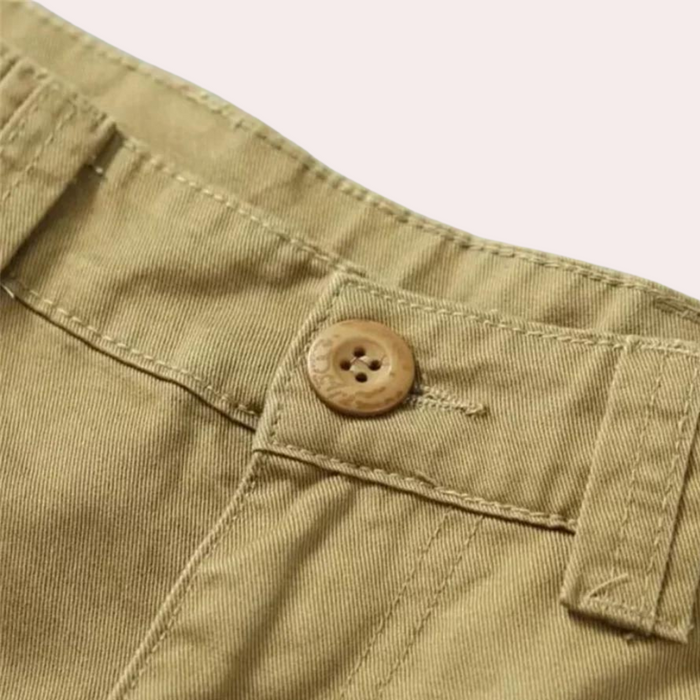 Versatile men's cargo pants – comfortable fit, durable fabric, for outdoor adventures 2