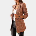 Versatile women’s blazer – chic tailored design, durable fabric, for work or casual outings 0