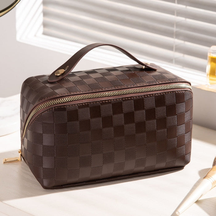 Waterproof women’s travel toiletry bag – spacious plaid design, durable materials, for beauty essentials 4